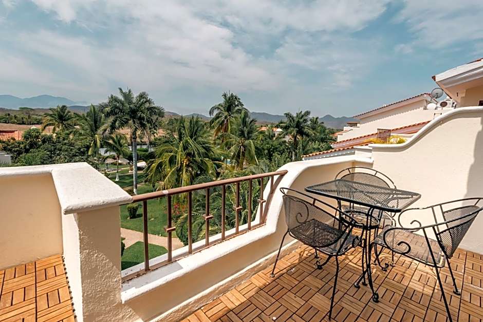 Penthouse Villa at Ixtapa Marina