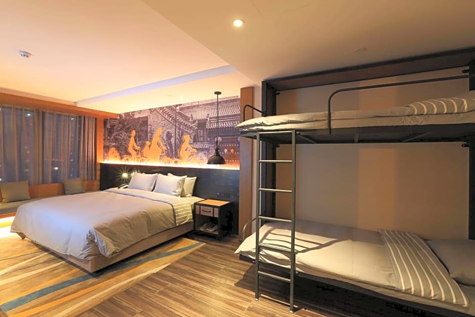 TRYP By Wyndham Hotel Xian