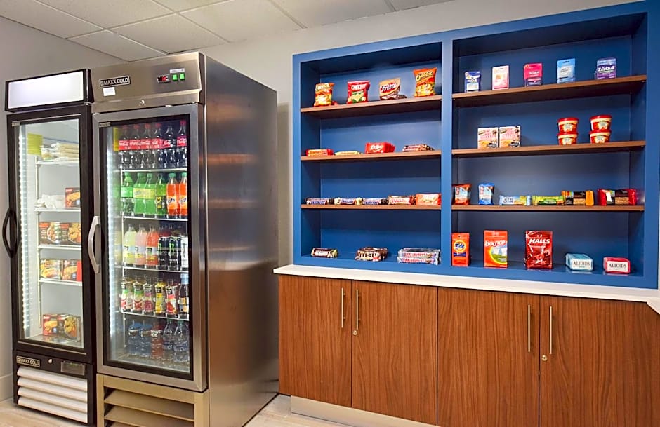 Holiday Inn Express Hotel & Suites Selma By IHG