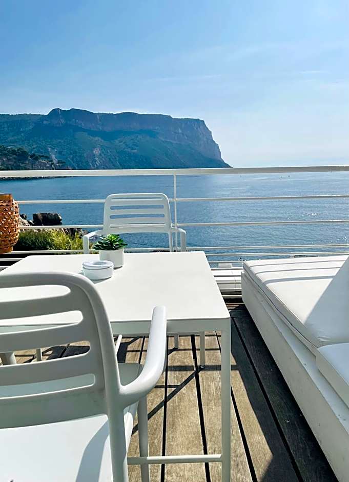 Hotel de La Plage - Mahogany