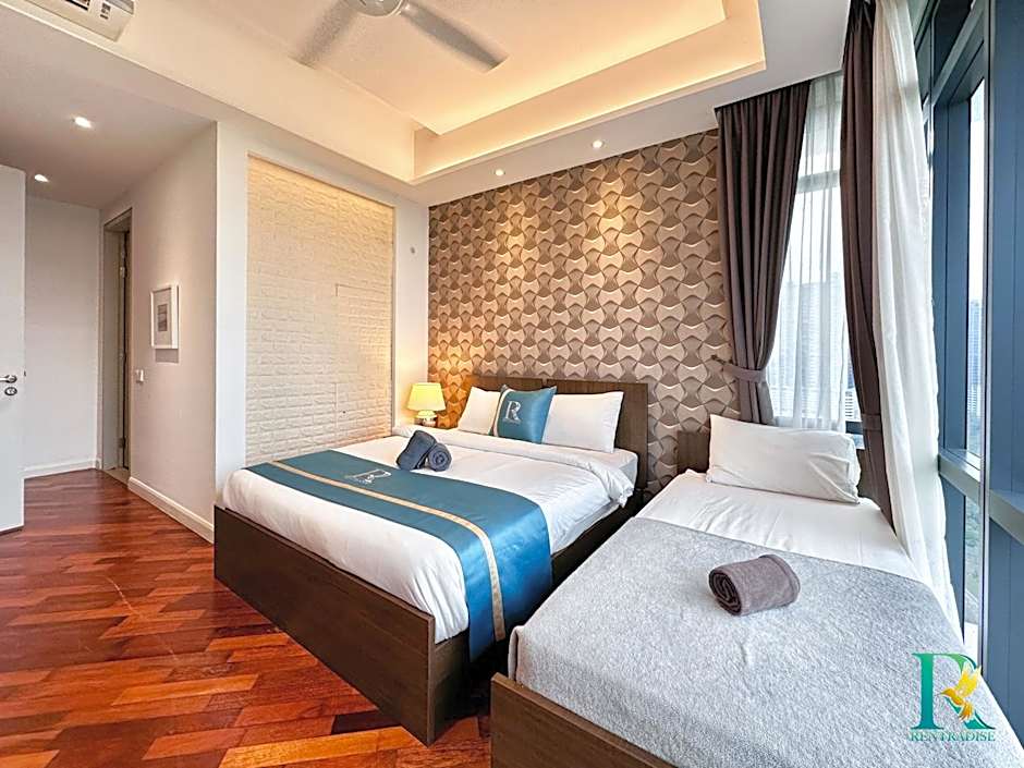 Grand Medini Suites by RR JBcity