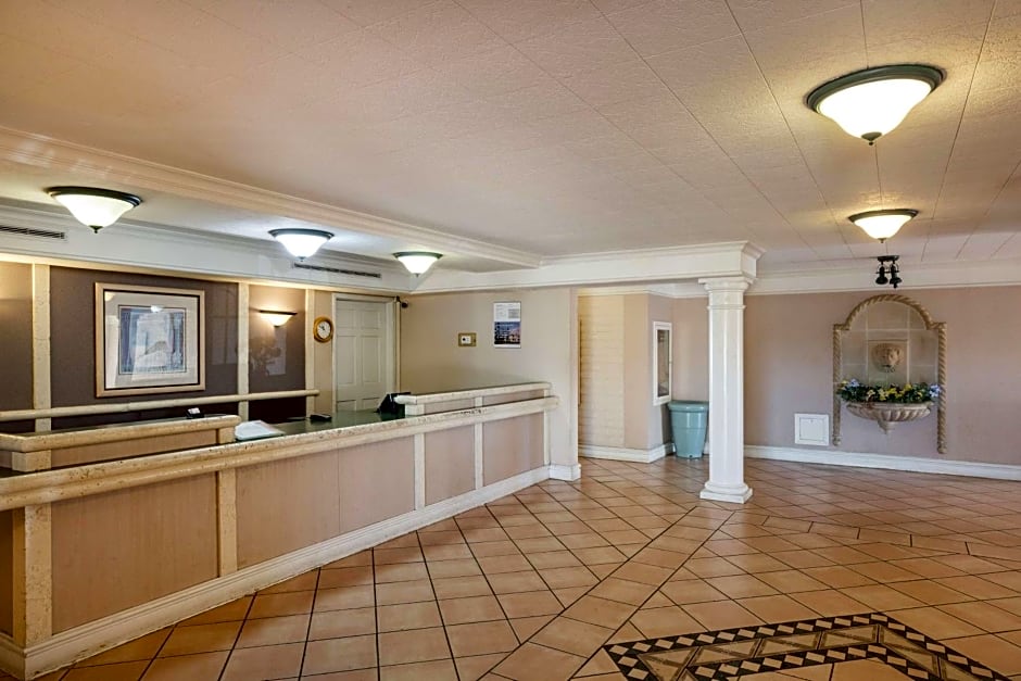 Motel 6-Knoxville, TN