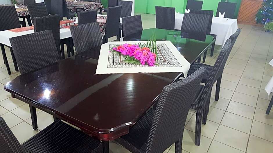 Hexagon International Hotel, Villas & Spa