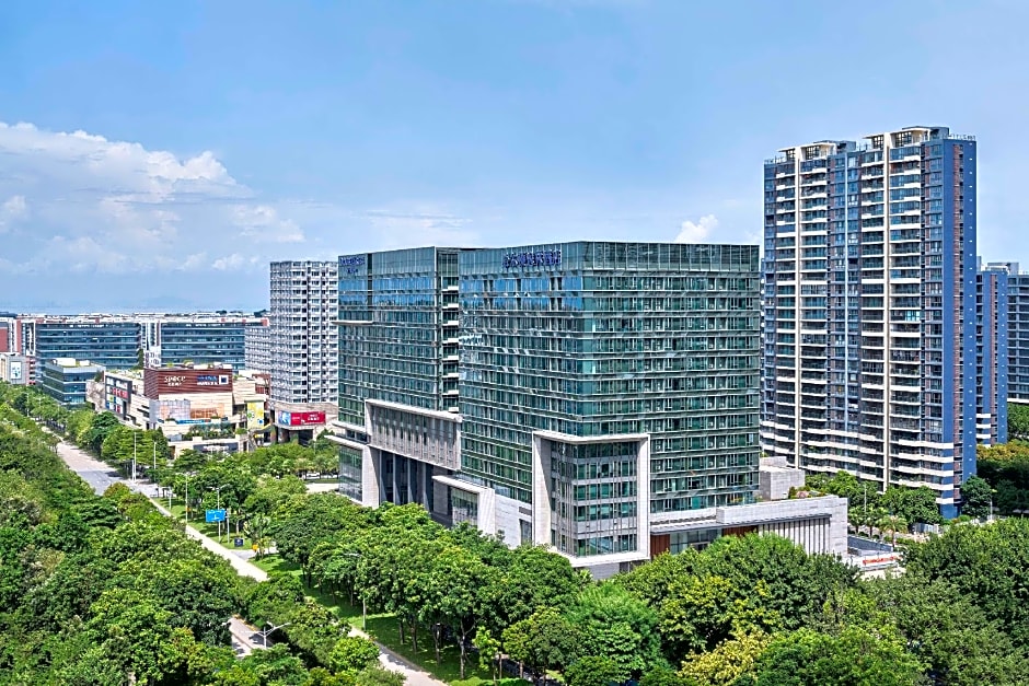 DoubleTree by Hilton Shenzhen Airport Residences