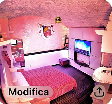 l'angolo di Gaudì, alcoba Capriccio