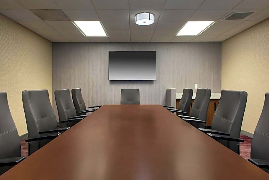 Courtyard by Marriott Lincroft Red Bank