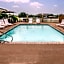 Super 8 by Wyndham San Marcos