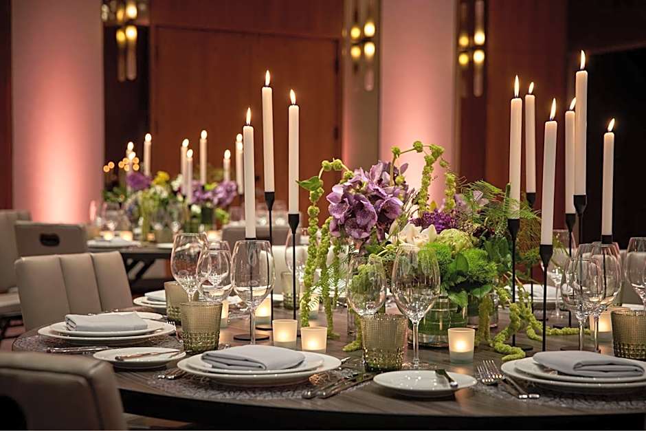 Marriott Bethesda Downtown at Marriott HQ