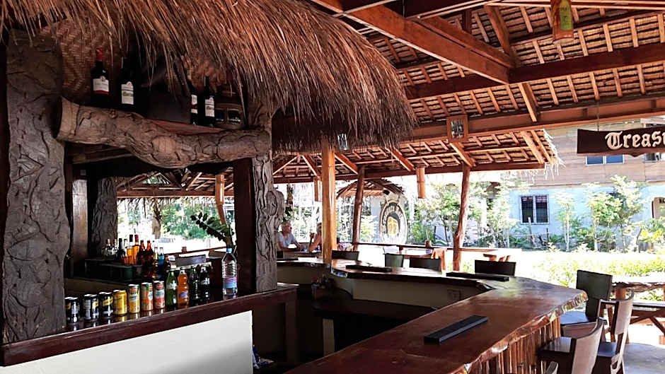 Treasure Island Beach Bungalows