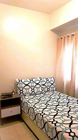 Deluxe Double or Twin Room with Balcony