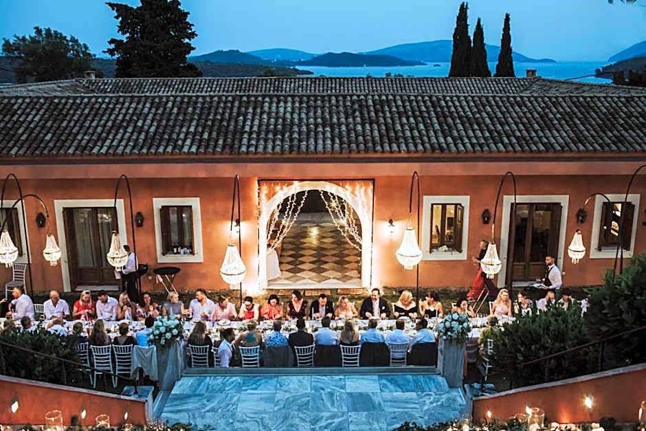 Villa Veneziano Suites & Villa