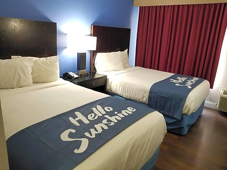 Days Inn by Wyndham Thomson