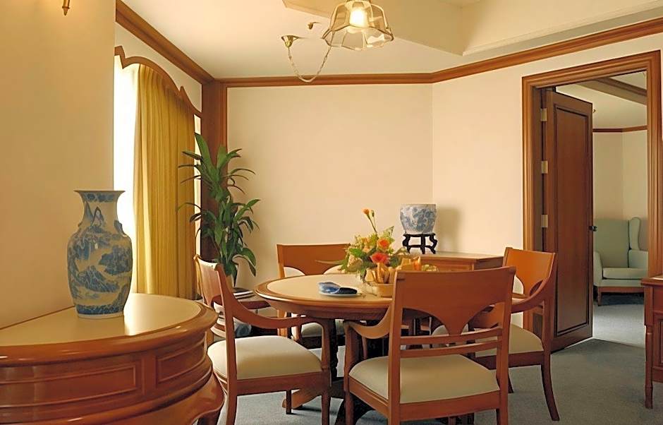 Primula Beach Hotel