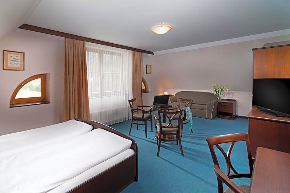 Hotel Zatisi