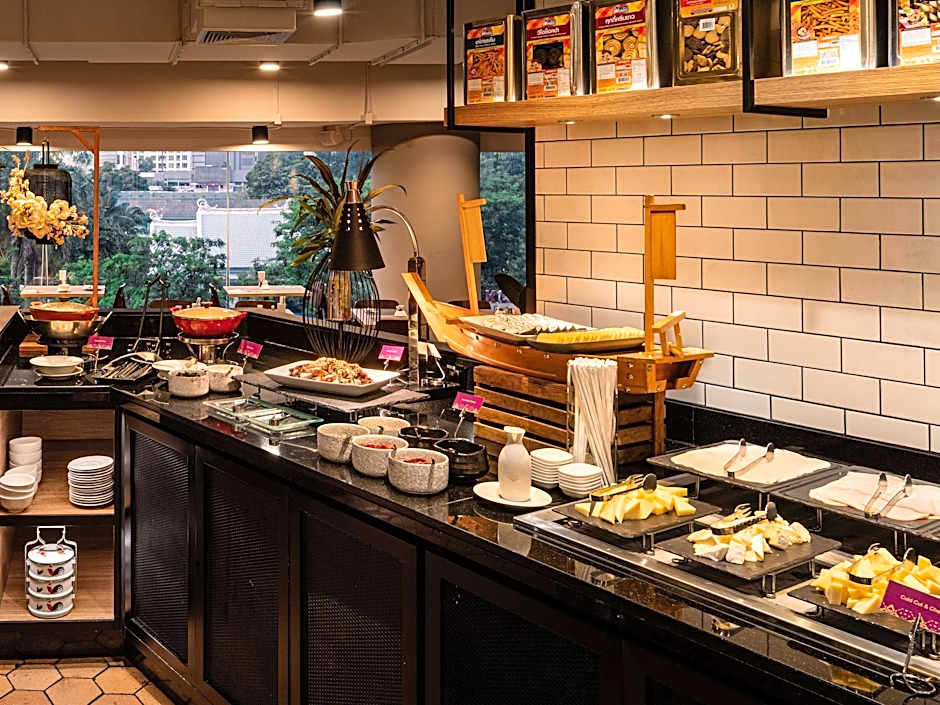 Pullman Bangkok Hotel G