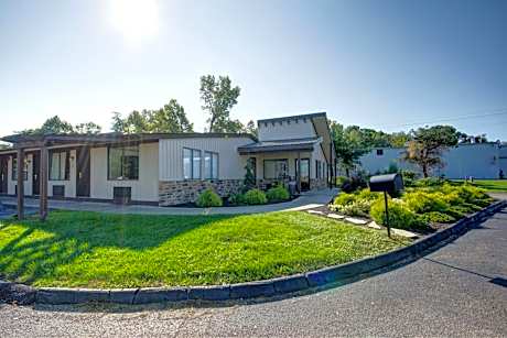 Americas Best Value Inn Heath-Newark