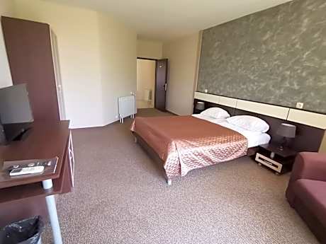 Standard Double or Twin Room with No balcony