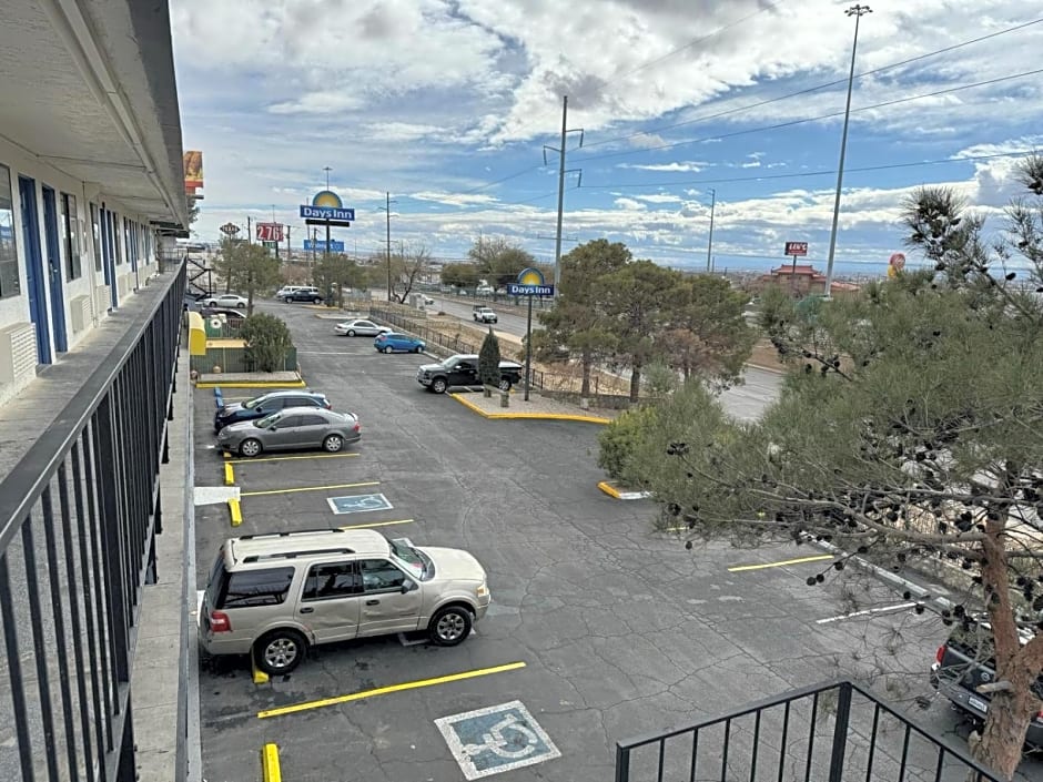 Days Inn by Wyndham El Paso Airport East