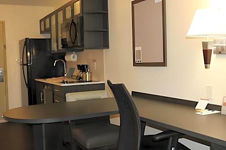 2 Full Bed Studio Suite Hearing Mobility