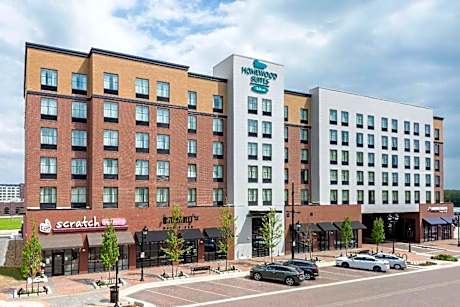 Homewood Suites By Hilton Coralville - Iowa River Landing