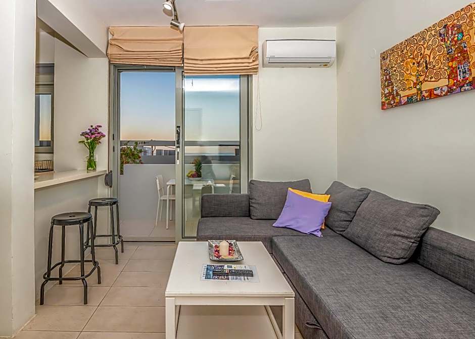 VIVIAN Art Apartments