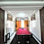 LEGENDS HOTEL