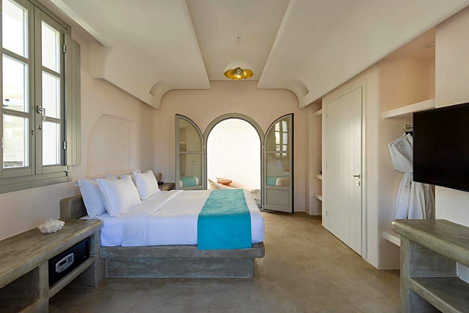 Danae Suites Santorini