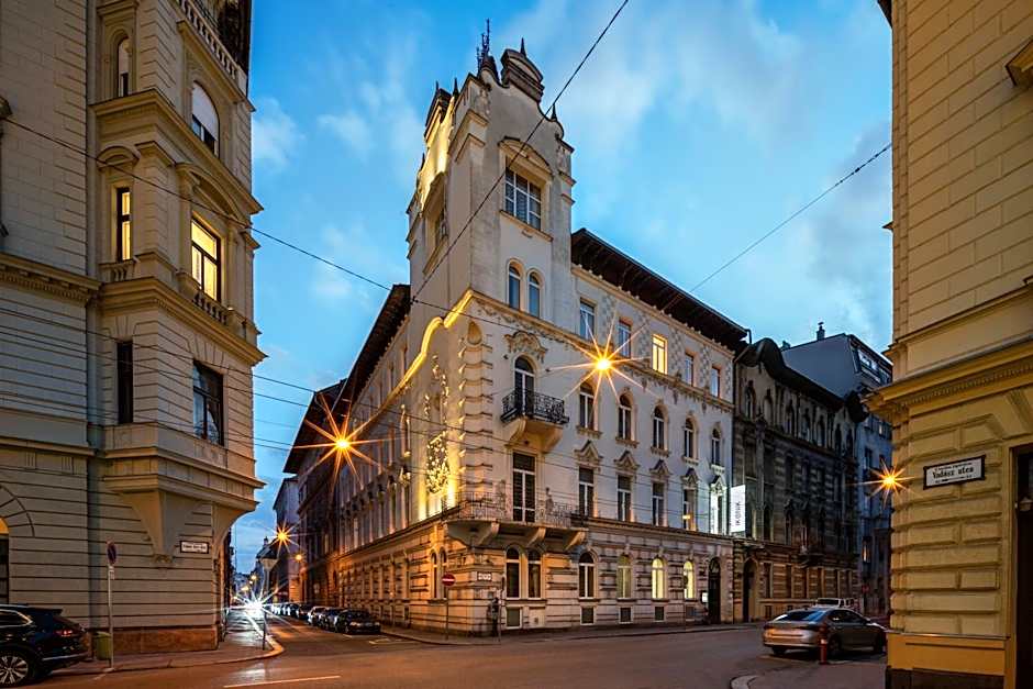 Ikonik Parlament