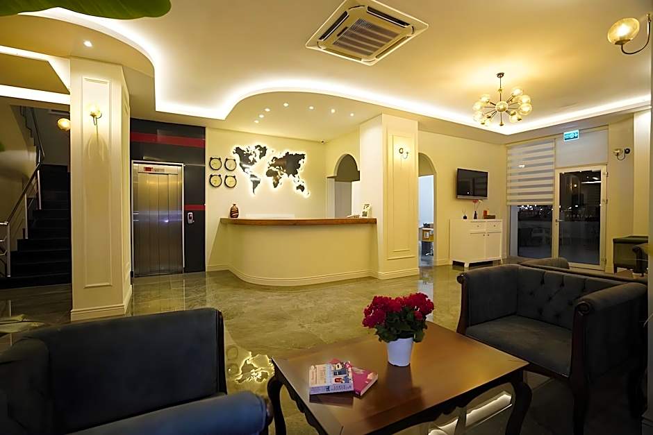 Aurasia Sea Side Hotel