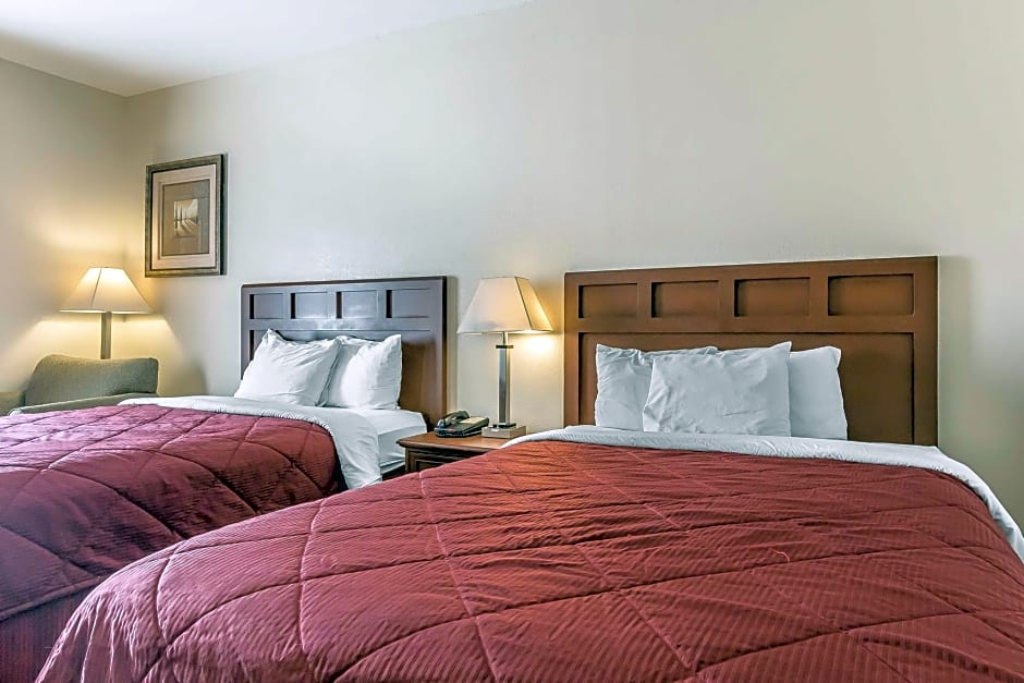 Econo Lodge Eutaw I-20