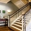 Hampton Inn By Hilton And Suites Savannah Historic District