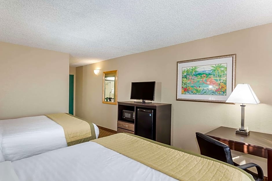 Baymont by Wyndham Fort Myers Airport