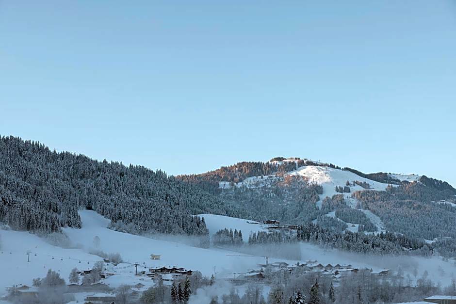 GOING TRIPLE A apartments WEST