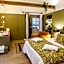 Domaine de Bellevue, The Originals Relais (Relais du Silence)