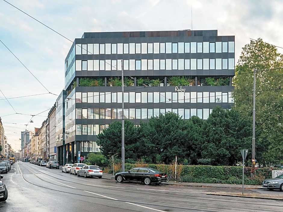 Ruby Lilly Hotel Munich