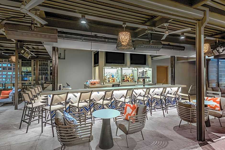 AC Hotel by Marriott Atlanta Midtown