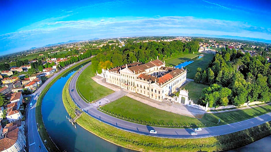 Hotel Isola Di Caprera