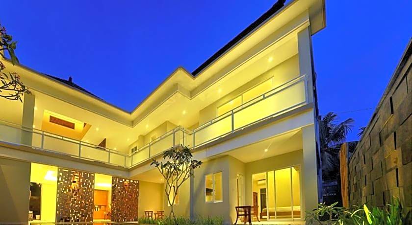 Oxy House Bali