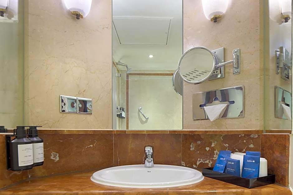 Radisson Blu Hotel, London Leicester Square