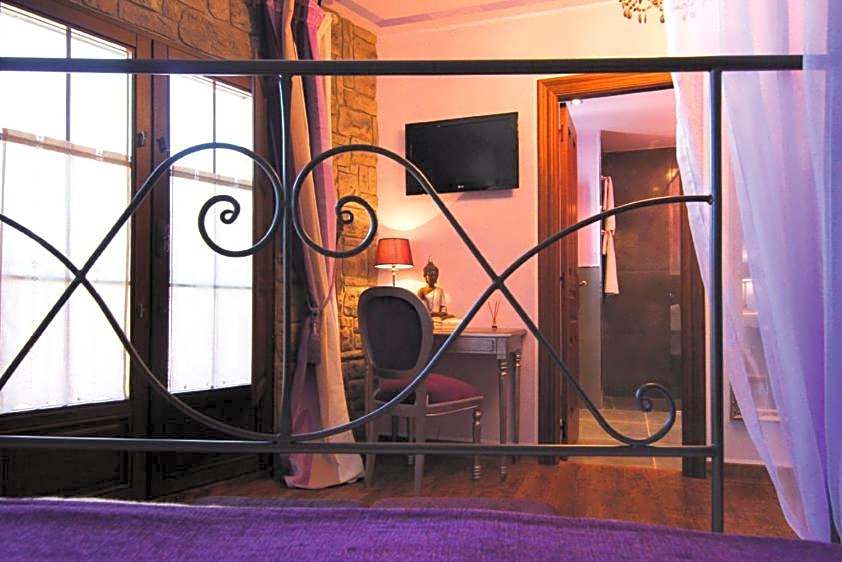 Hotel Rural La Tenada