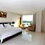 Plaza Hotel Tegal