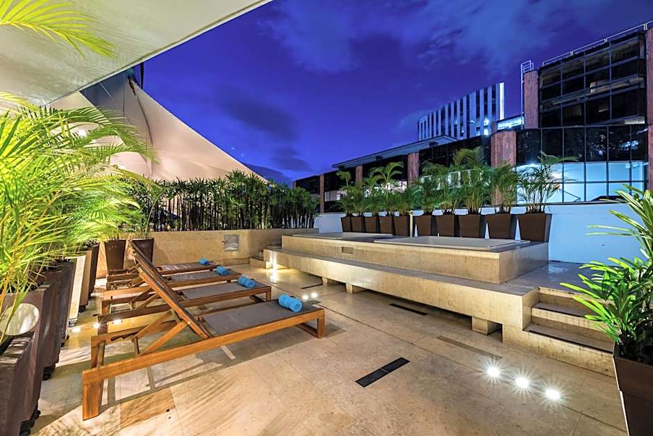 Hotel Estelar Milla De Oro