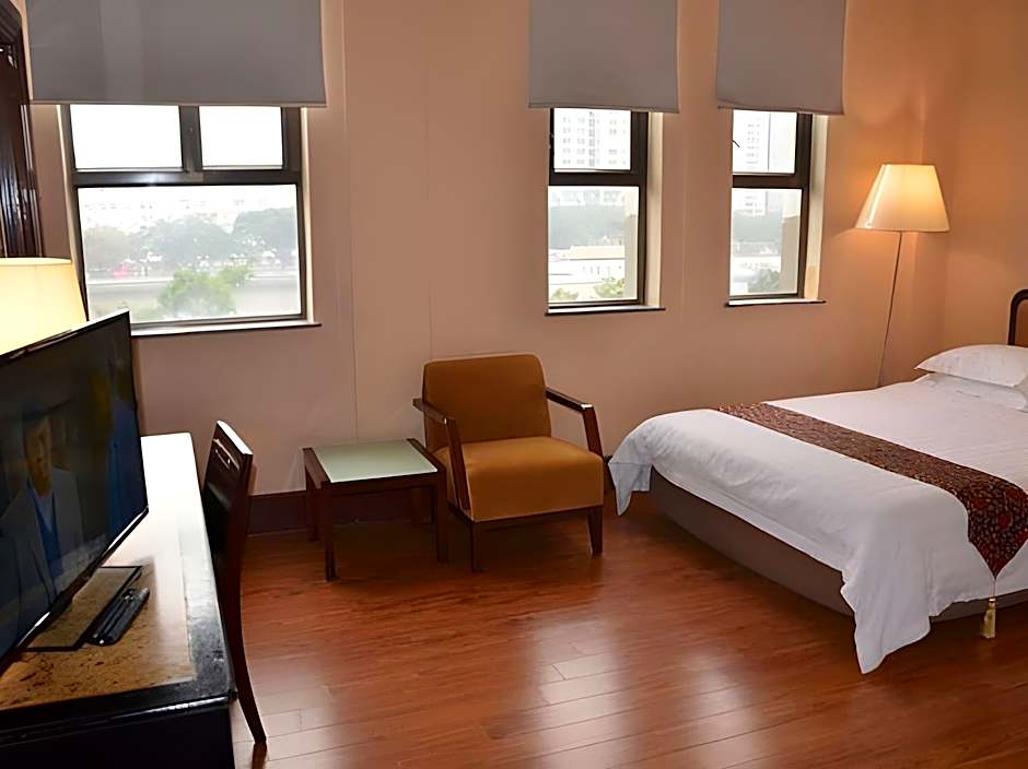 Guangzhou Aiqun Hotel