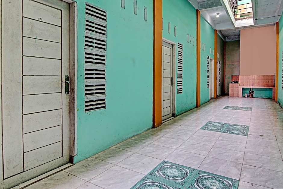 Hotel O Penginapan Syafira Near Perumahan Mustamindo Permai 1