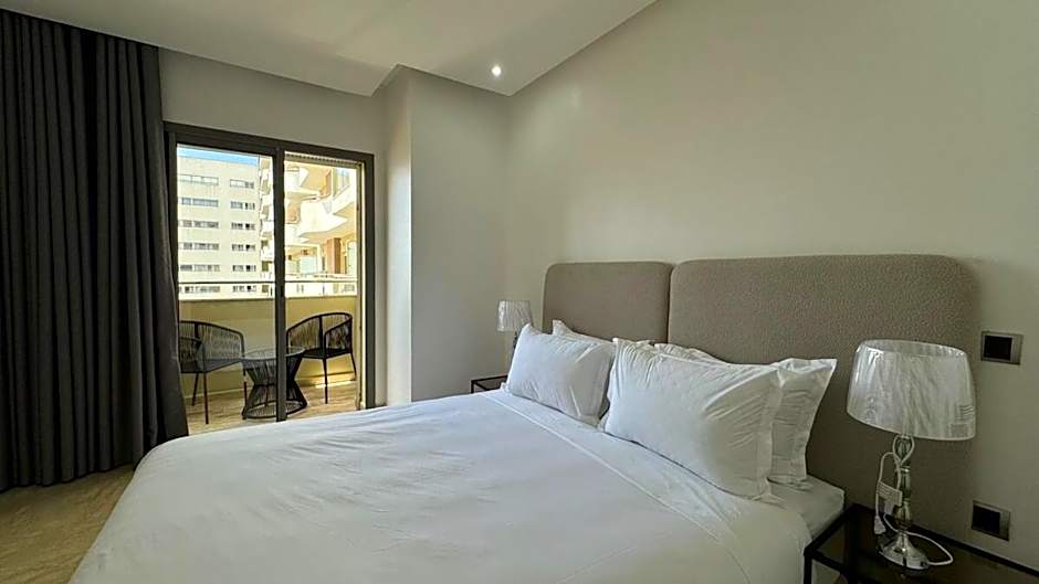 Casa Streets 3 BR Terrace - AppartAli Luxury Platform