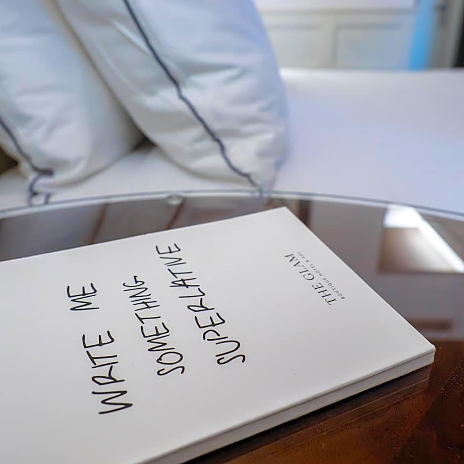 The Glam Boutique Hotel & Apt