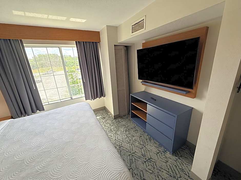 Country Inn & Suites by Radisson, Lima