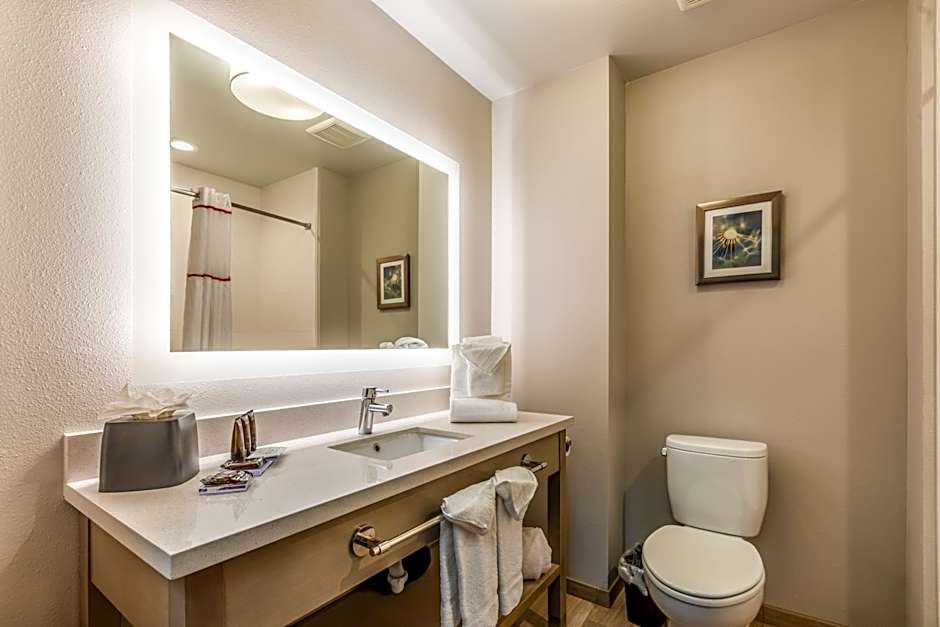 Hawthorn Extended Stay by Wyndham Loveland