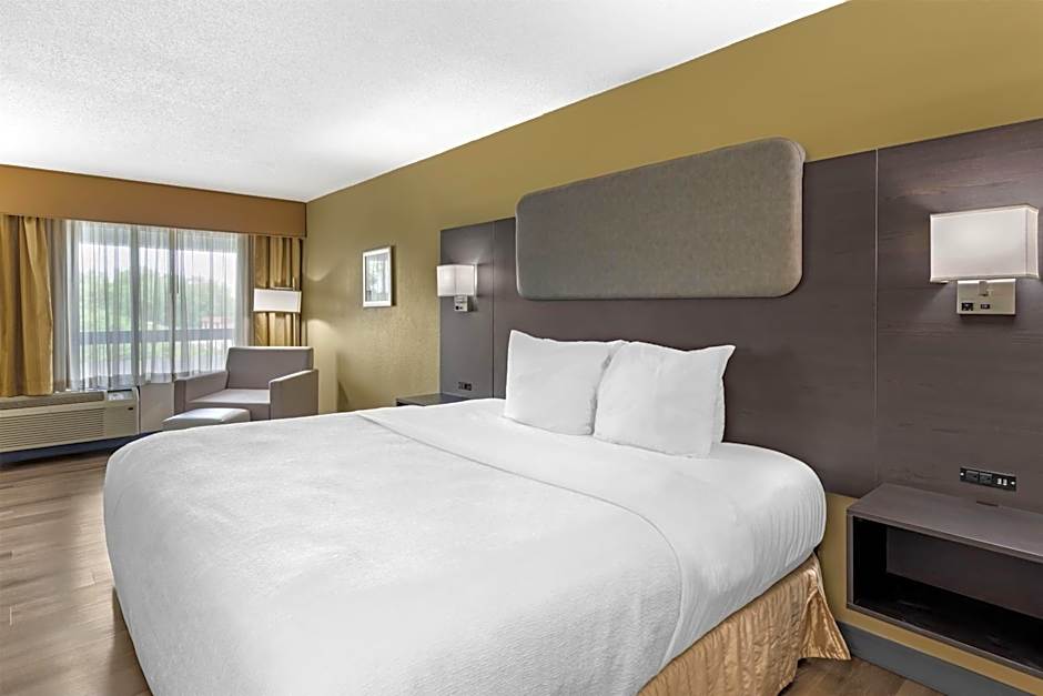 Best Western Plus Madison-Huntsville