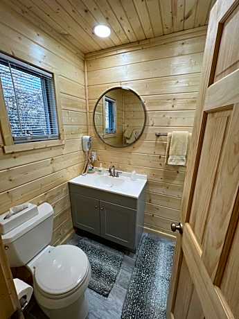 Deluxe King Room with Fireplace